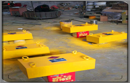 永磁除鐵器，懸掛式永磁除鐵器，江蘇鎮(zhèn)江懸掛式永磁除鐵器