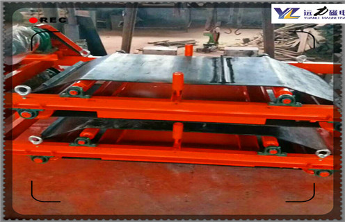 帶式電磁除鐵器，北京帶式電磁除鐵器的構(gòu)造_國(guó)家標(biāo)準(zhǔn)_北京帶式電磁除鐵器的構(gòu)造配件_型號(hào)及工作視頻