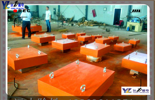 永磁自卸式除鐵器，內(nèi)蒙古永磁自卸式除鐵器特點(diǎn)_內(nèi)蒙古永磁自卸式除鐵器特點(diǎn)批發(fā)價格_使用說明書原理型號價格