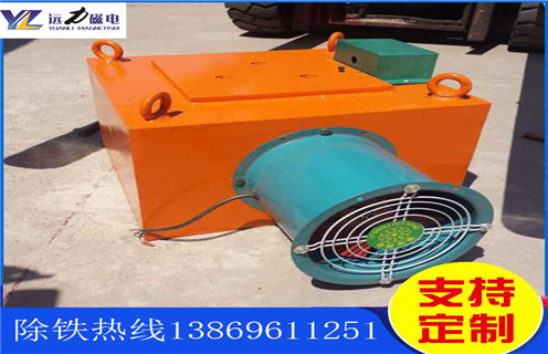 電磁除鐵器，江蘇電磁除鐵器吸鏟齒_江蘇電磁除鐵器吸鏟齒參數(shù)工作原理_價格 